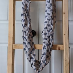 Elephant scarf